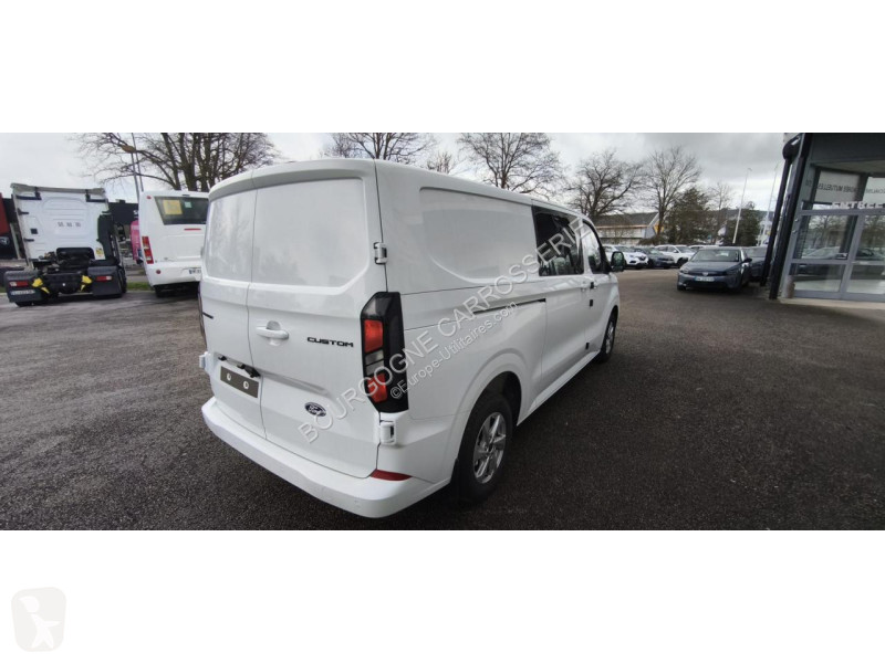 Véhicule utilitaire Ford TRANSIT CUSTOM 2.0...