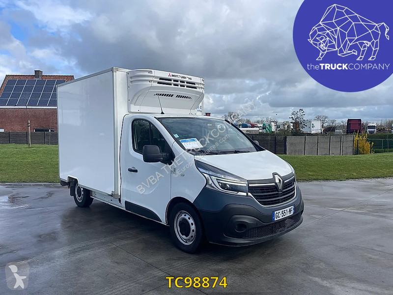Furgoneta Renault 145.32 frigo