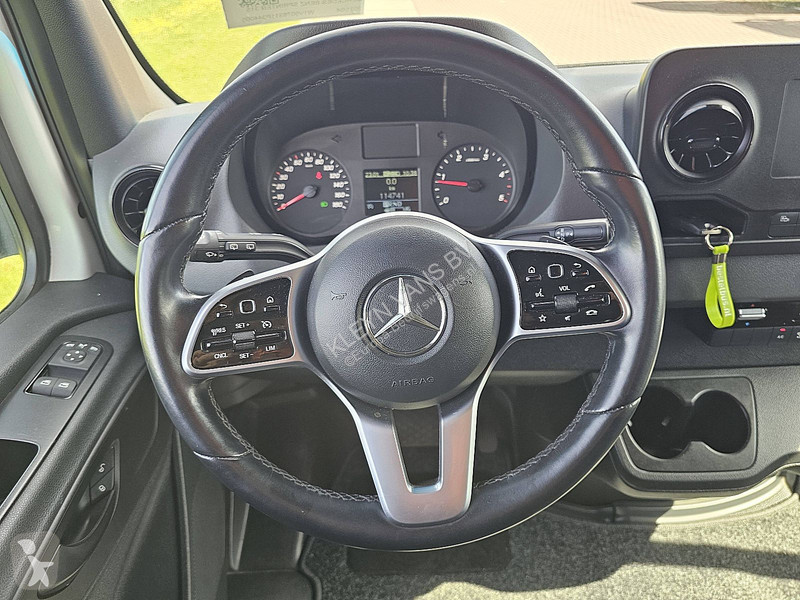 Véhicule utilitaire Mercedes 315 L1H1 Mbux...