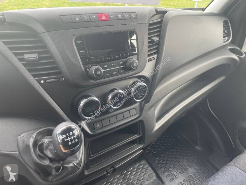 Furgoneta Iveco