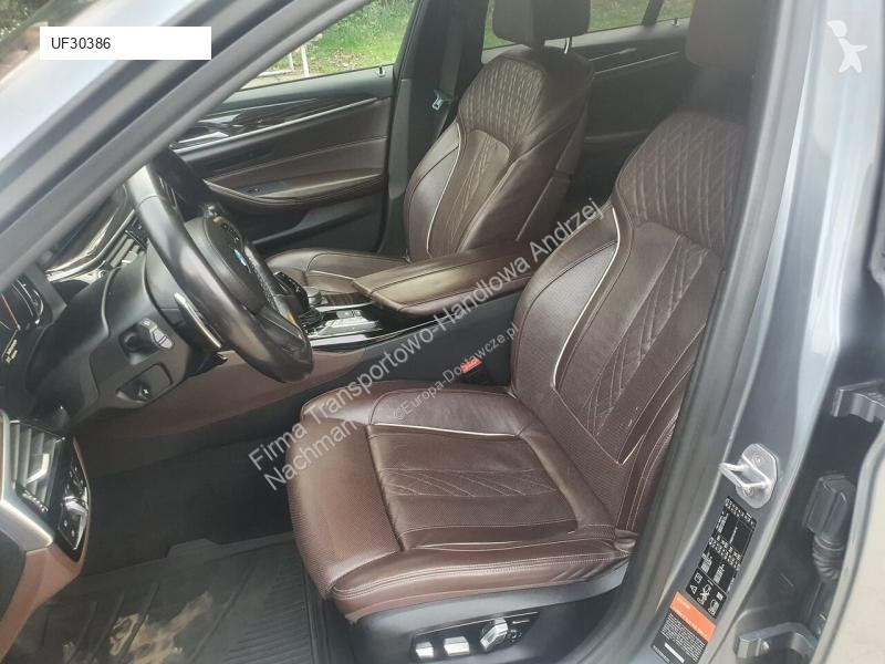 Samochód dostawczy BMW 520xd G30 FULL