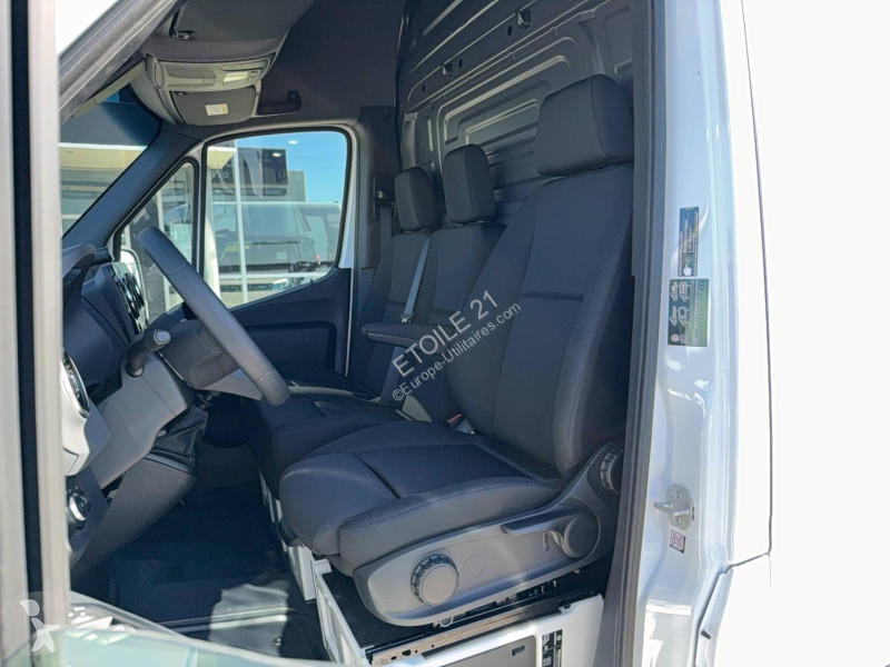 عربة نفعية Mercedes SPRINTER FGN 317 CDI 43...