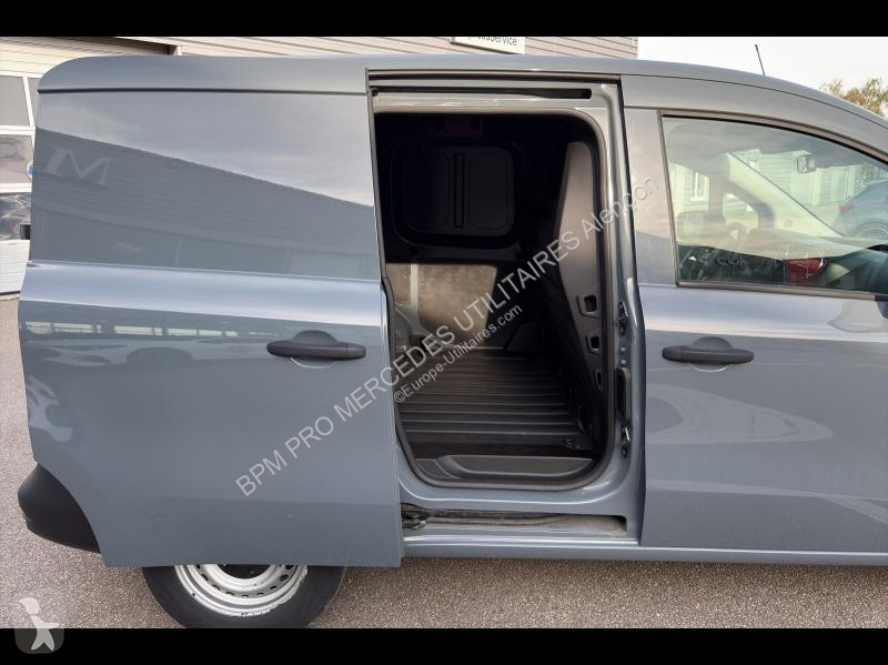 Mercedes 110 CDI Long First van