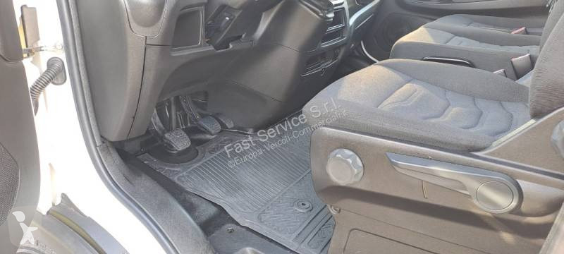 Furgoneta Iveco