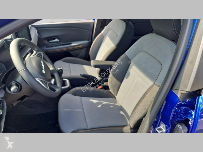 Véhicule utilitaire Dacia SANDERO