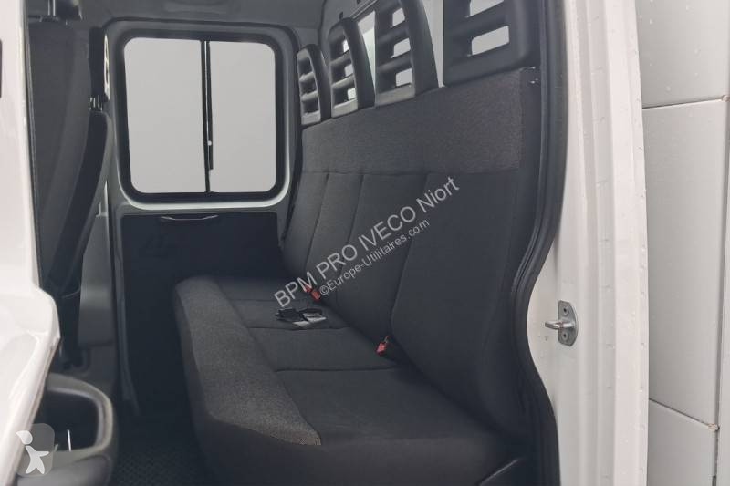 عربة نفعية Iveco