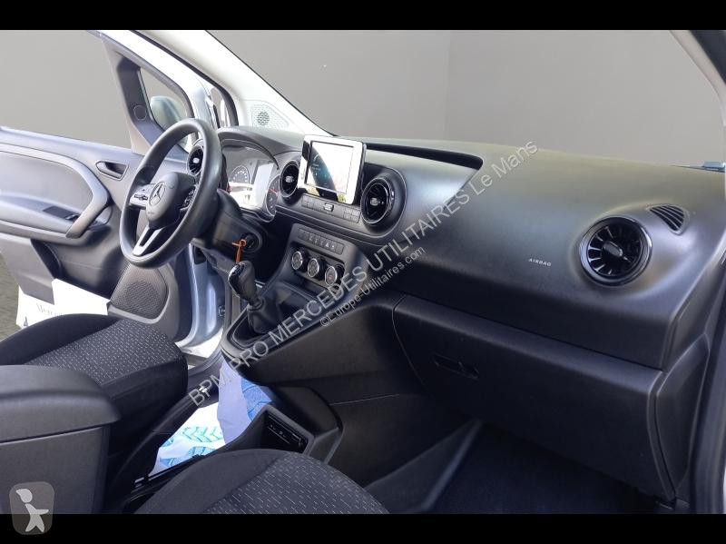 Autoutilitară Mercedes 112 CDI Long Pro 5cv