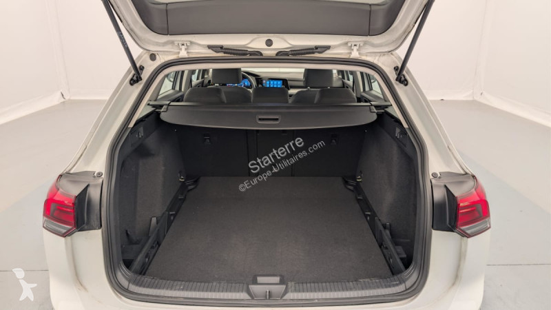 Volkswagen  GOLF 8 SW Transporter