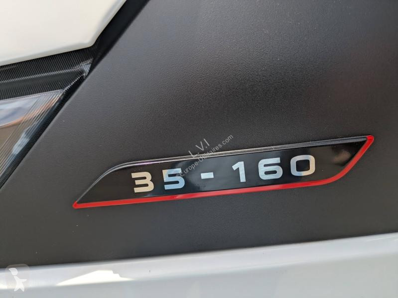 Véhicule utilitaire Iveco CCb 35C16H...