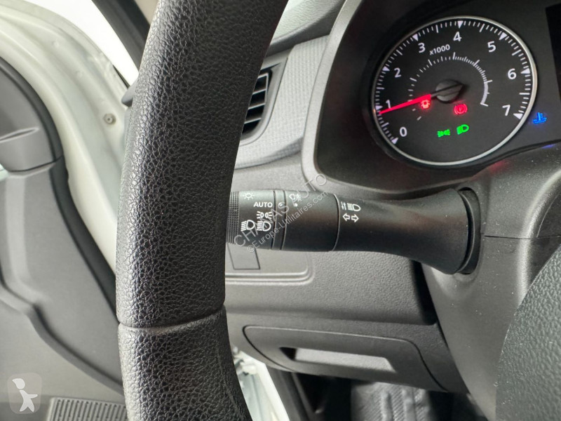 عربة نفعية Renault 1.5 BLUE DCI 75