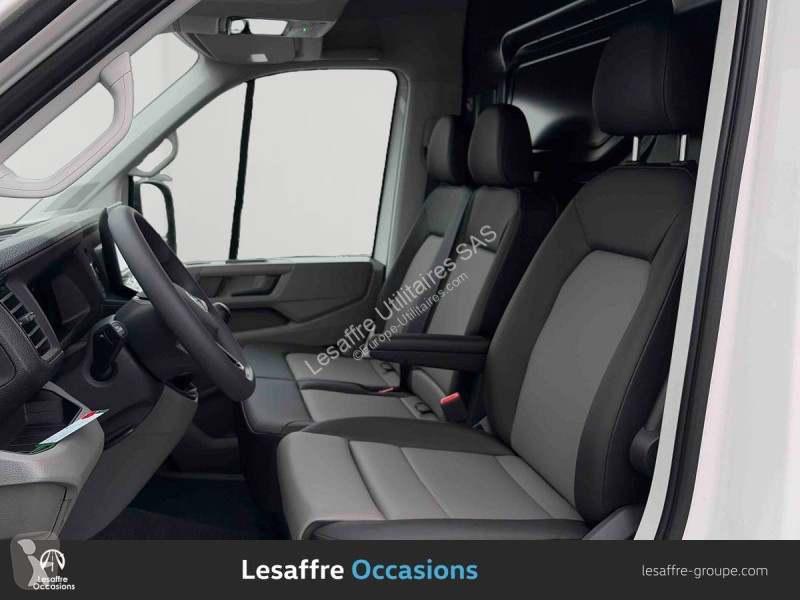 Volkswagen CRAFTER VAN 30 L3H3 2.0 TDI 140 CH...
