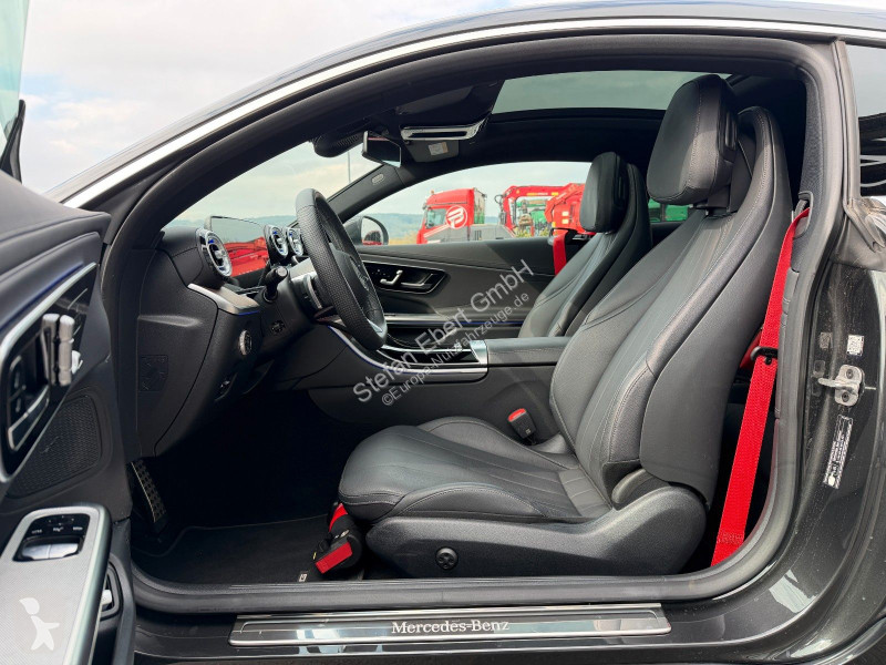 Samochód dostawczy Mercedes E 300 e AMG Premium...