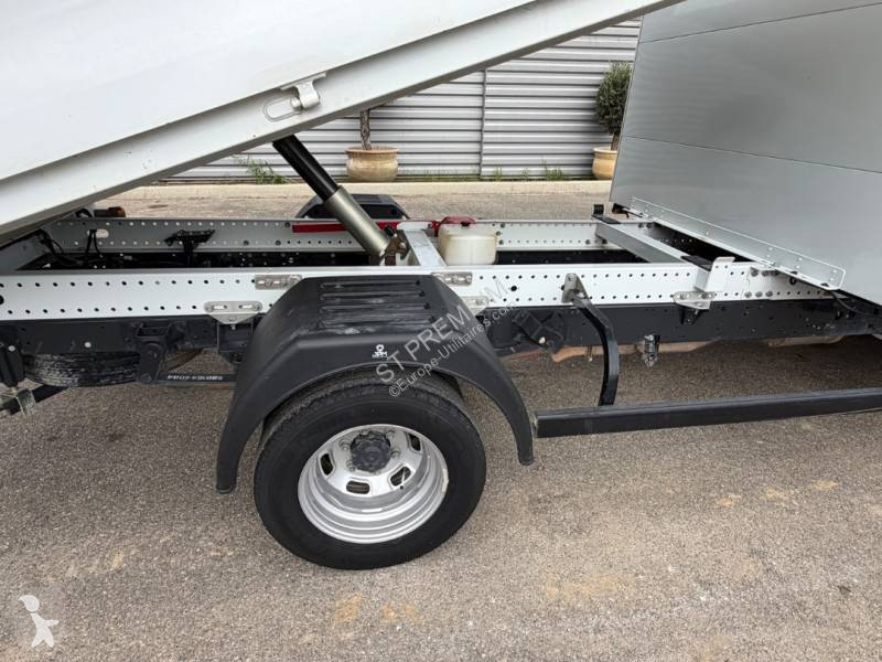 Véhicule utilitaire Iveco