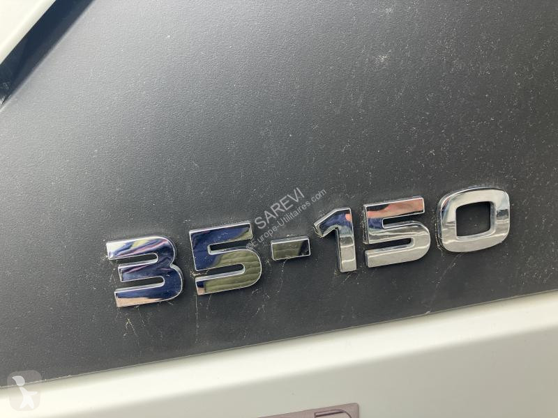 Véhicule utilitaire Iveco 35-150 BENNE COFFRE