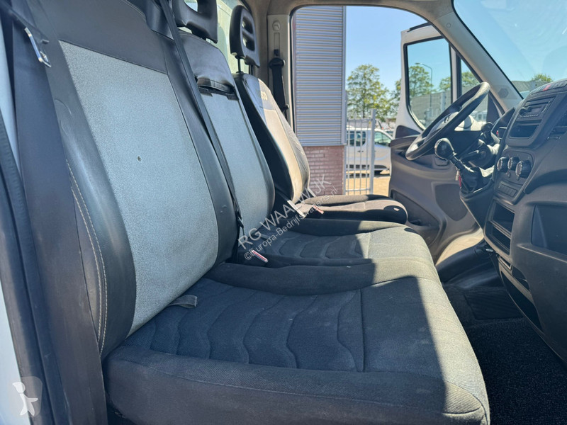 عربة نفعية Iveco 35C16