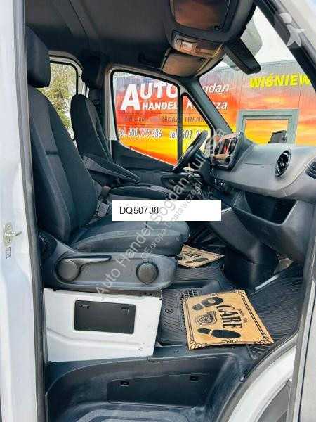 Furgoneta Mercedes