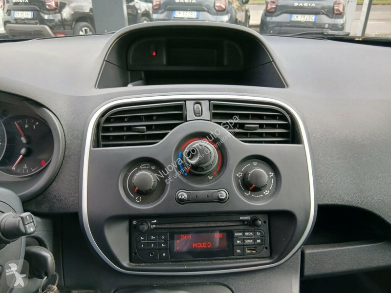 Furgoneta Renault II