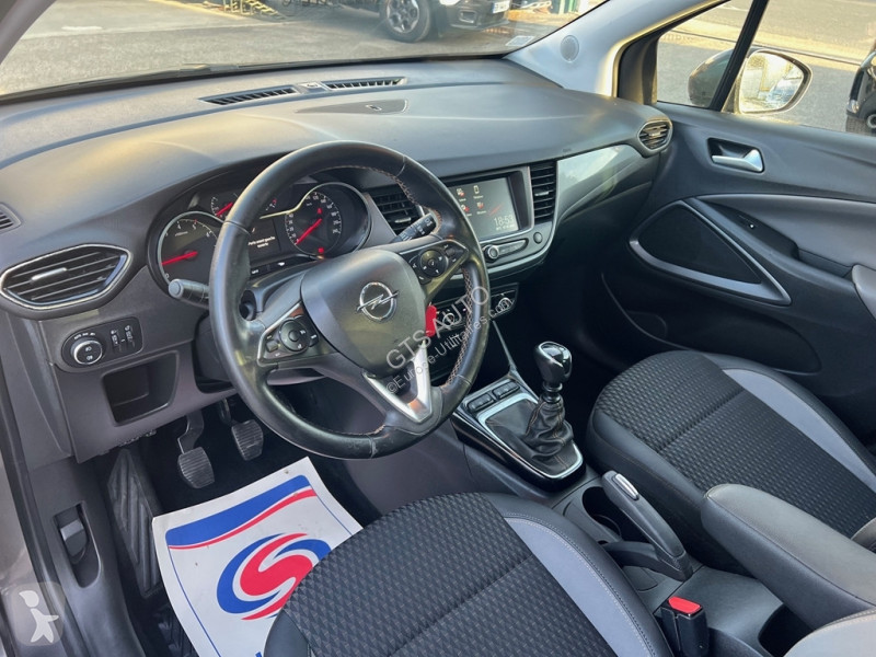 عربة نفعية Opel CROSSLAND X 1.2 TURBO 110CH...