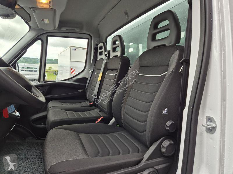 Furgoneta Iveco 35-180 BVA BENNE + COFFRE