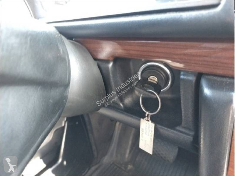 عربة نفعية Mercedes