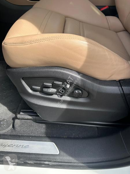 Samochód dostawczy Porsche 4WD 3.0i V6 E-HYBRID...