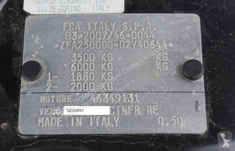 Samochód dostawczy Fiat DUCATO / 2,2 MultiJet /...