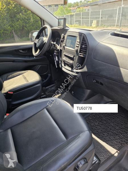 Véhicule utilitaire Mercedes VITO 116