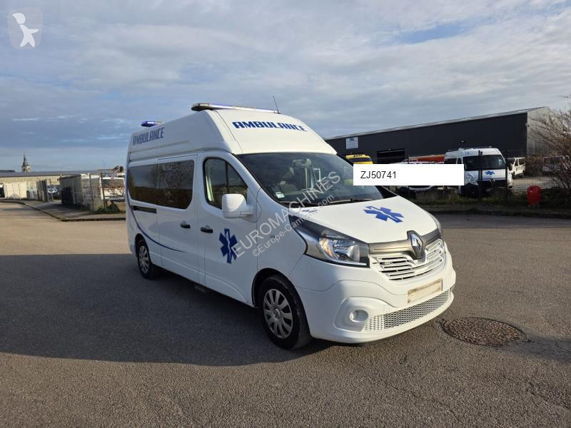 عربة نفعية Renault TRAFIC