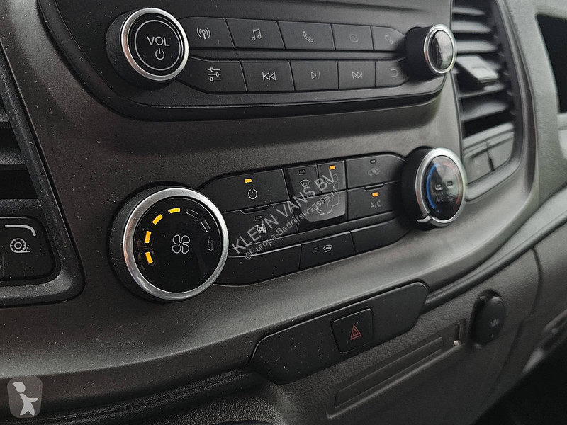Véhicule utilitaire Ford 2.0 L3H2 Camera Euro6 AC