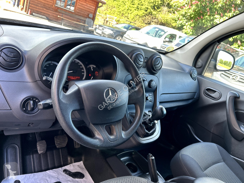 عربة نفعية Mercedes Extra Long 109 1.5 CDI 95 Pro