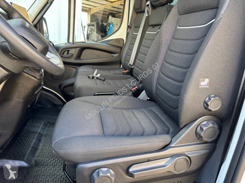 Furgoneta Iveco