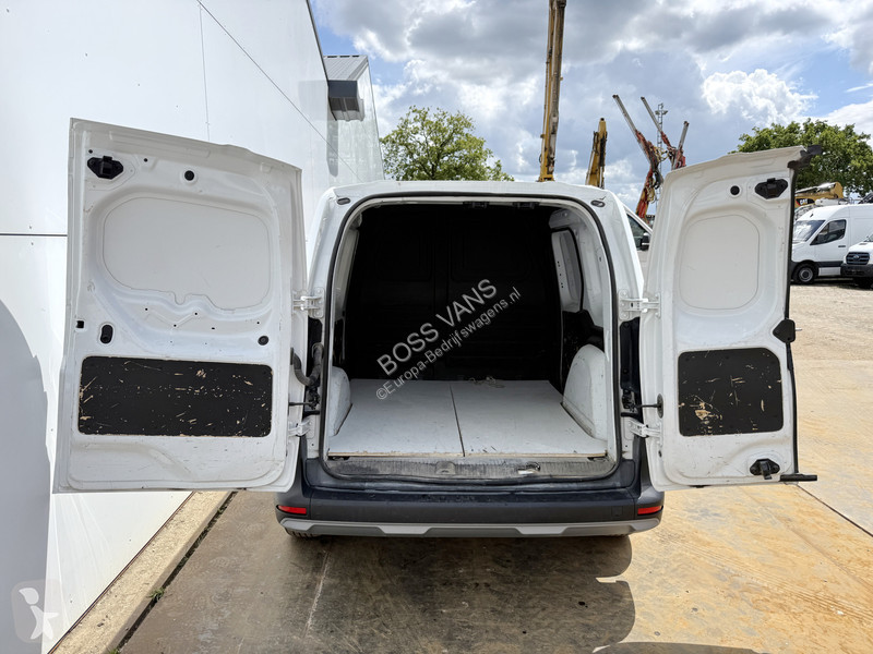عربة نفعية Nissan 1.3 130PK **Benzine** L1H1...