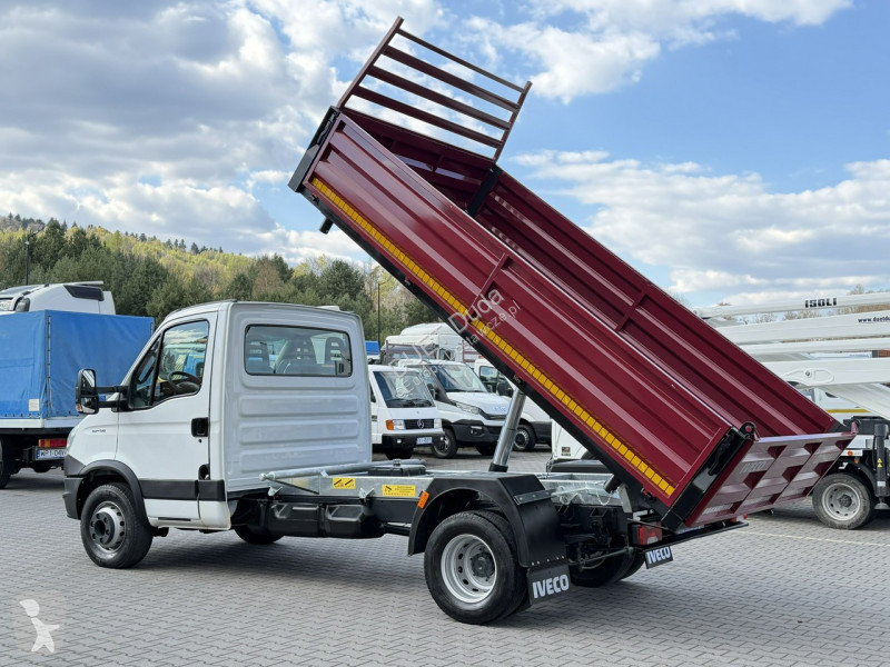 Samochód dostawczy Iveco 65C15 V H