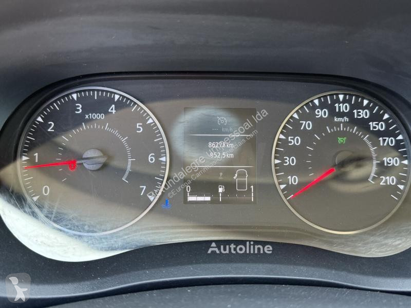 عربة نفعية Renault 135