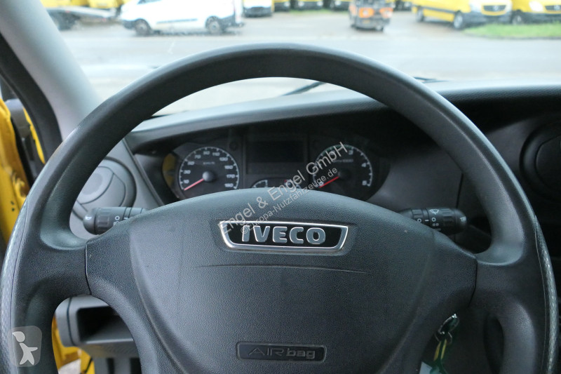 Furgoneta Iveco Daily 35 S11 C30C AUTOMATIK...