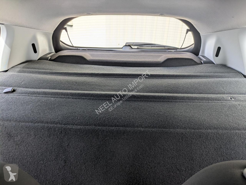 Véhicule utilitaire Peugeot 208 AFFAIRE 1.6...