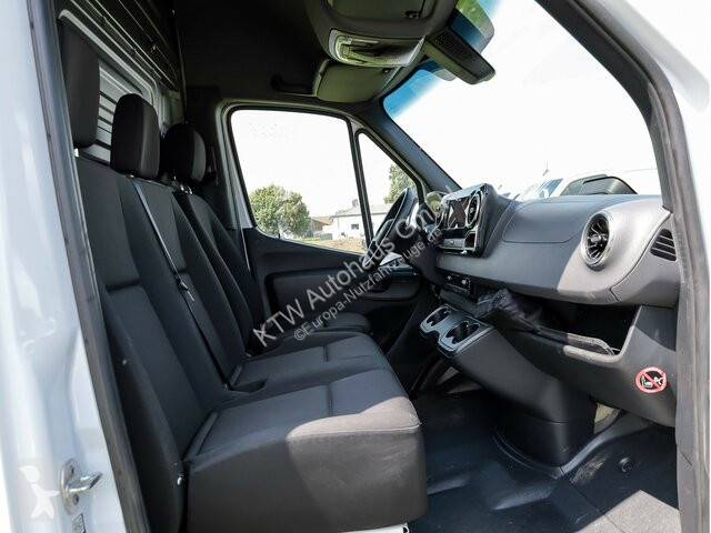 Veículo utilitário Mercedes Sprinter 317...