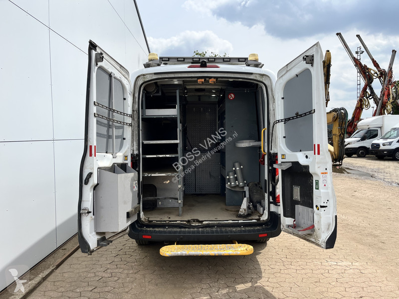 Véhicule utilitaire Ford 2.0 TDCI 130PK L2H2...