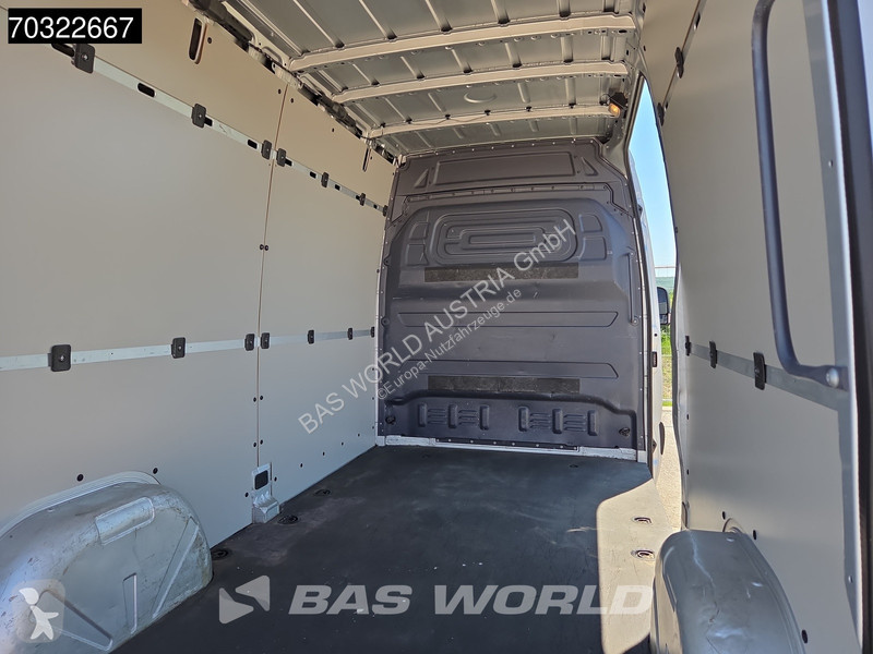 عربة نفعية Mercedes 215 CDI Automatik 150PS...