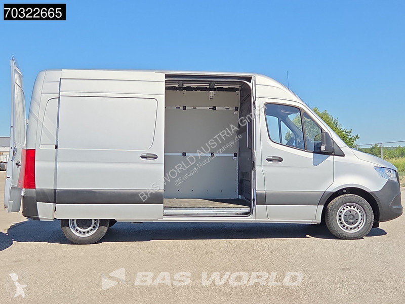 عربة نفعية Mercedes 215 CDI Automatik 150PS...