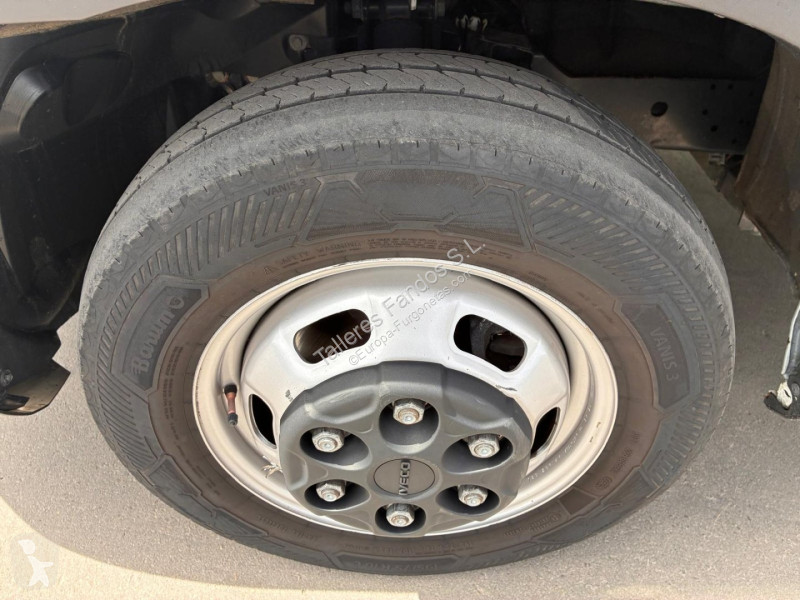 Furgoneta Iveco  35C16 20m3
