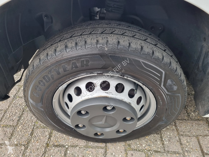 Samochód dostawczy Mercedes 514 CDI DoKa...