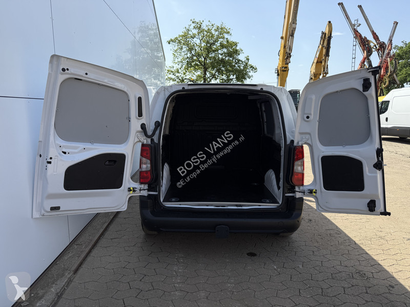 Furgoneta Toyota 1.5 D 100PK Nieuw Model! L1...