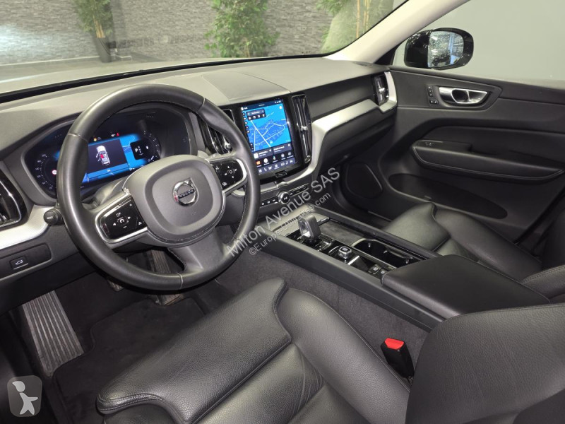 Samochód dostawczy Volvo XC60 B4 Micro-Hybride...