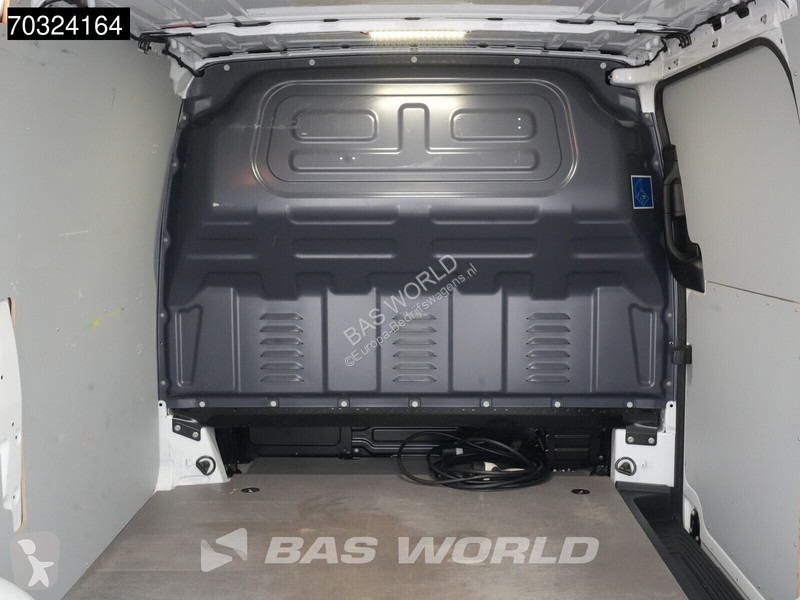 Bedrijfswagen Mercedes 112 Elektrisch 66kWh...