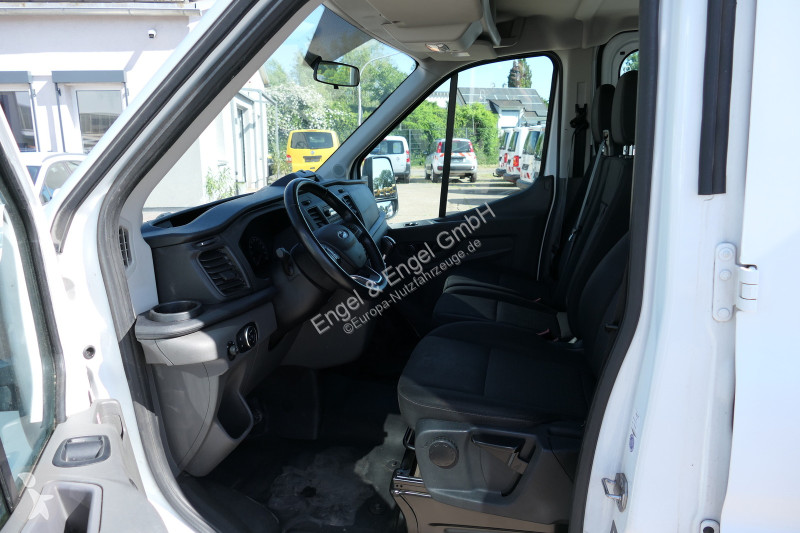 Véhicule utilitaire Ford Transit 350 2,0 TDCi...
