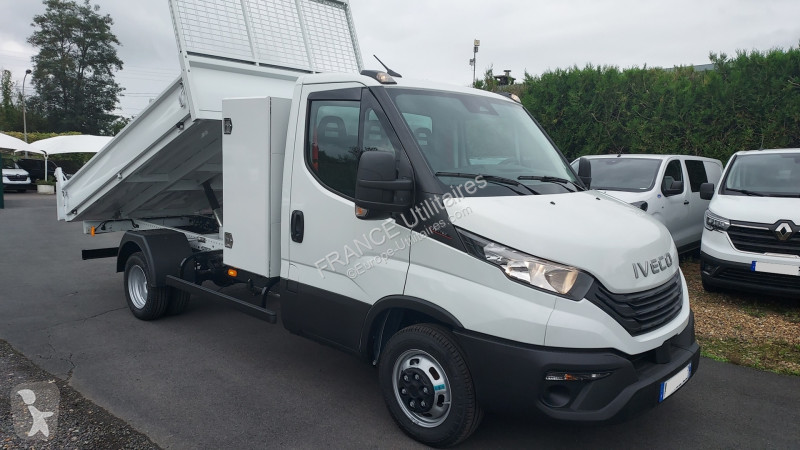 Véhicule utilitaire Iveco DAILY BENNE ACIER JPM...