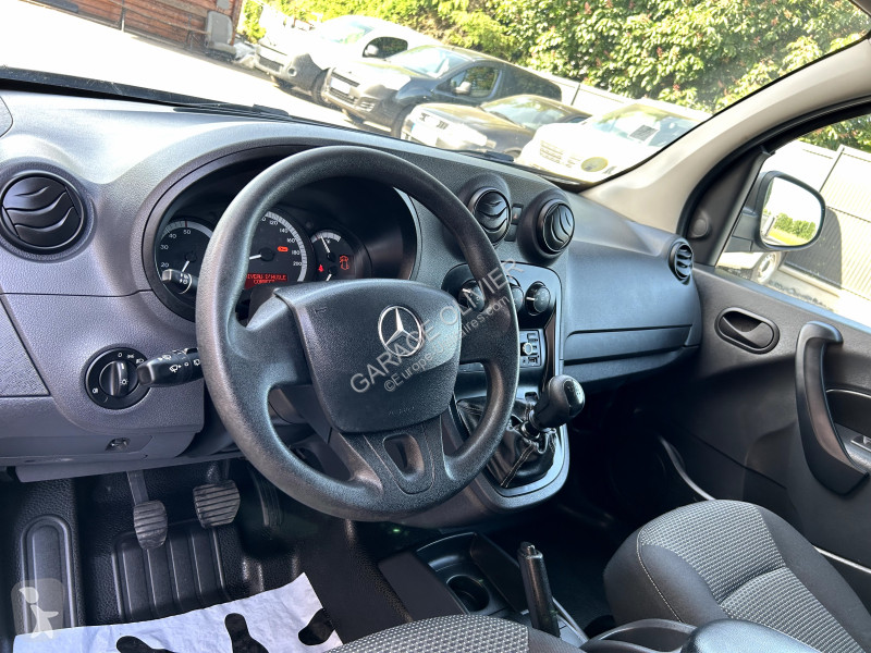 Véhicule utilitaire Mercedes Long 109 1.5 CDI...