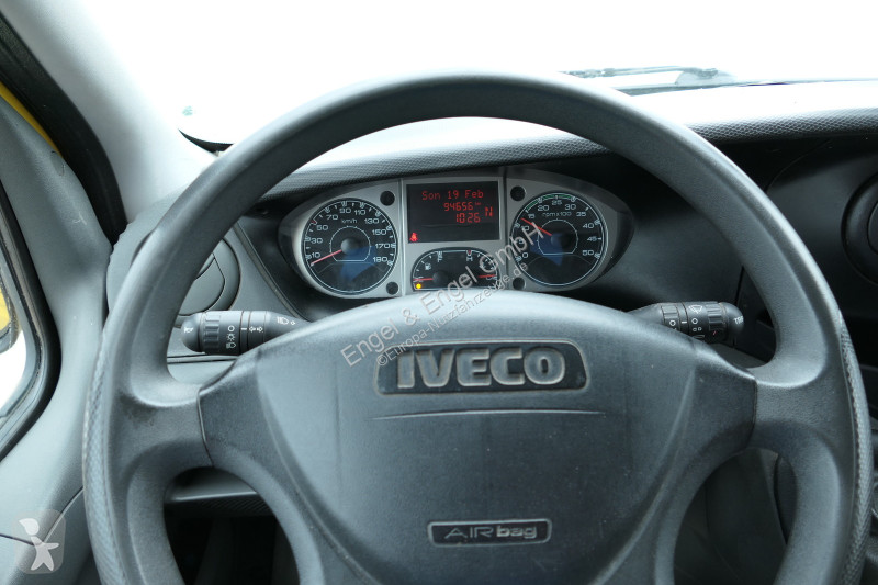 Nyttofordon Iveco Daily 35 S11 C30C AUTOMATIK...
