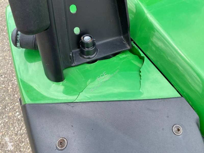 Samochód dostawczy John Deere